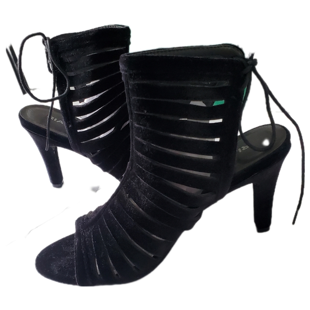 Rialto Velvet Peep Toe Strappy Heeled Dress Pump Black Women's Size 8